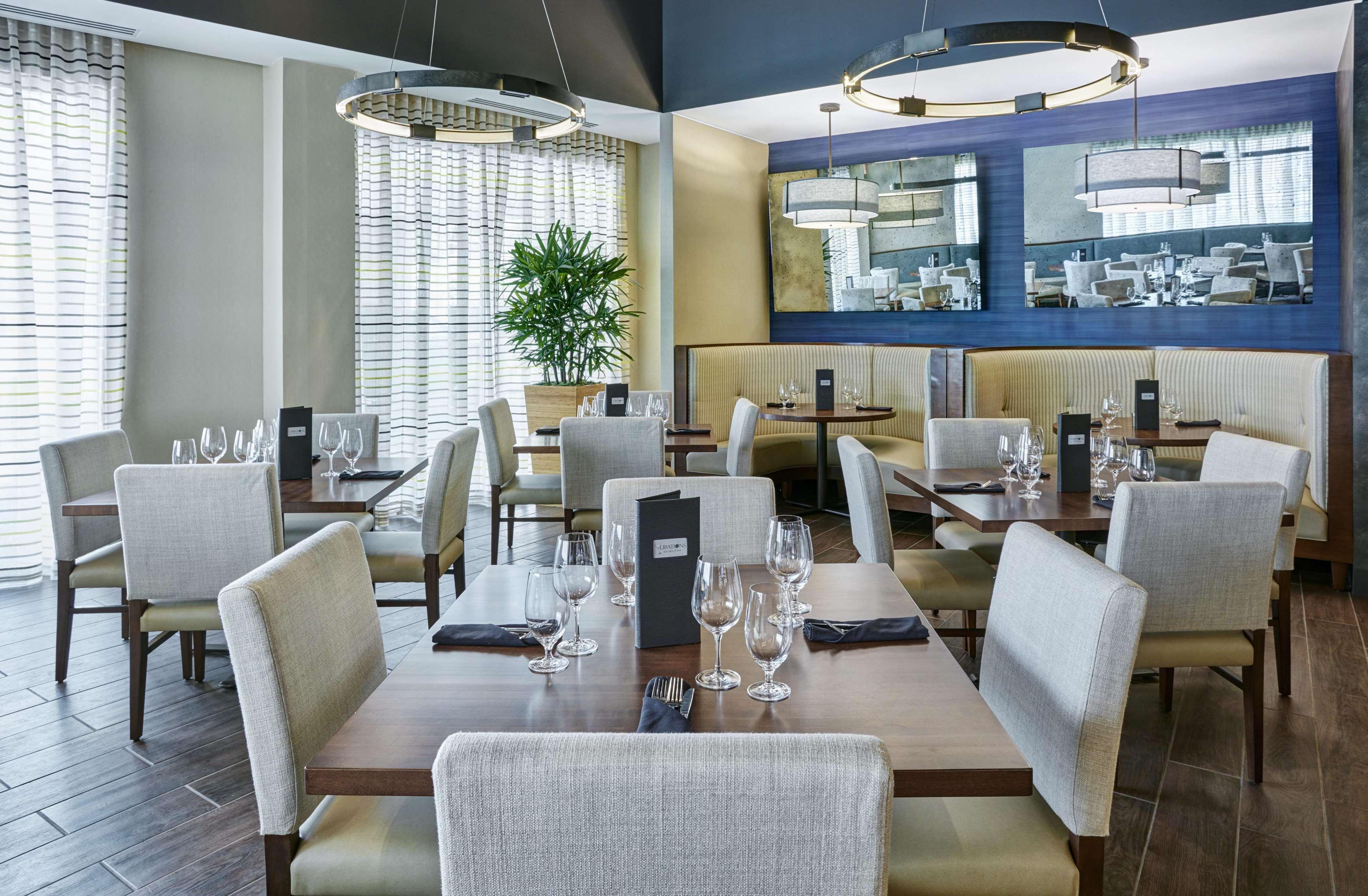 Doubletree By Hilton Charlotte Uptown Hotell Eksteriør bilde