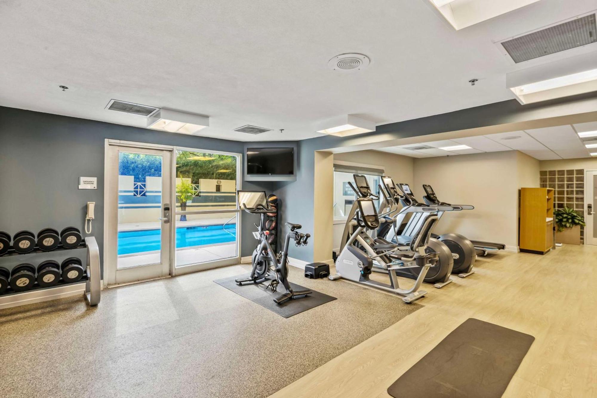 Doubletree By Hilton Charlotte Uptown Hotell Eksteriør bilde